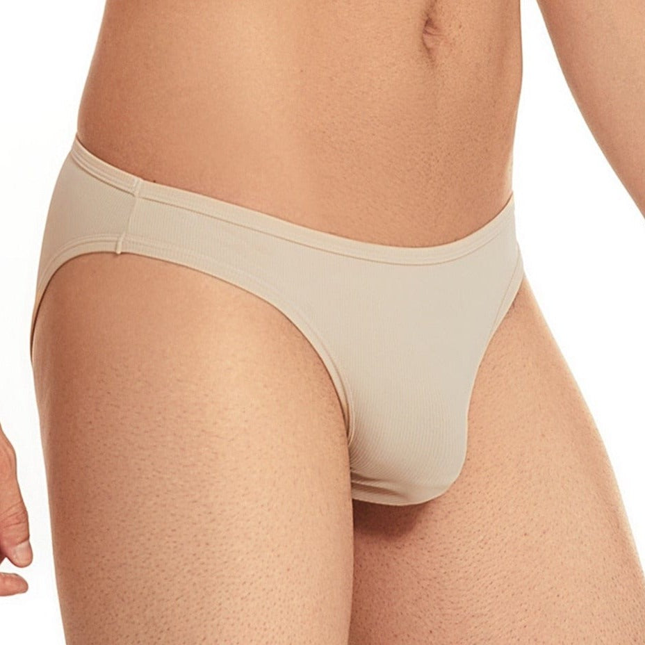 Cover Shot Briefs | dmunderwear