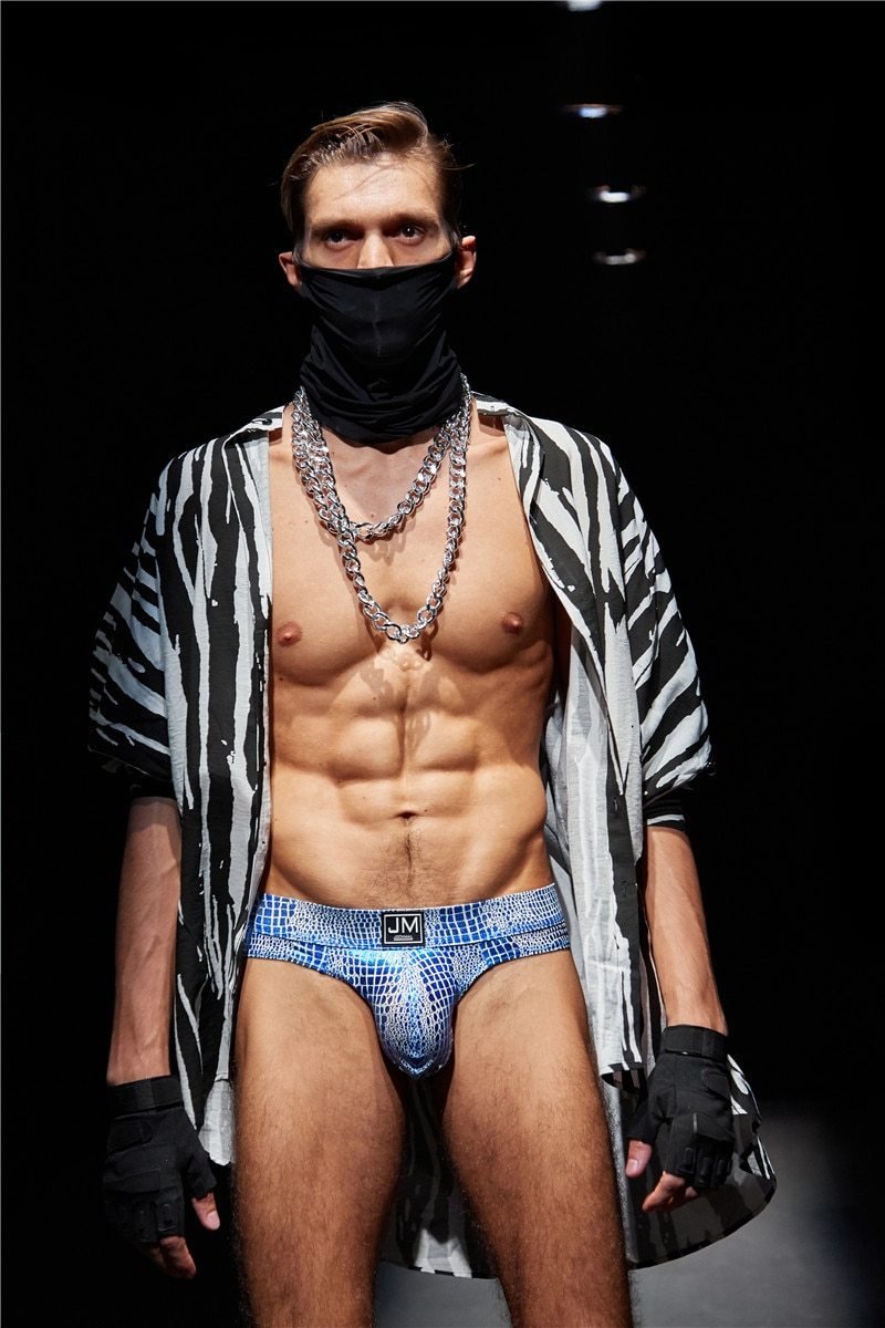 ORVLS Scale Metallic Thong | dmunderwear